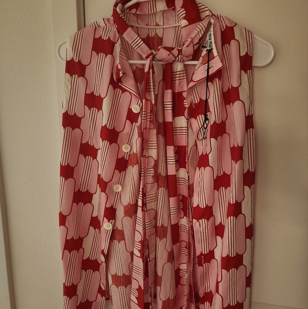 Miu Miu Red and Pink Casual Button Down Shirt